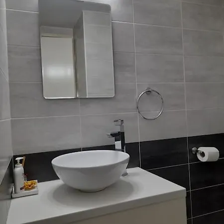 Chapo 2 Bedrooms * Nicosia
